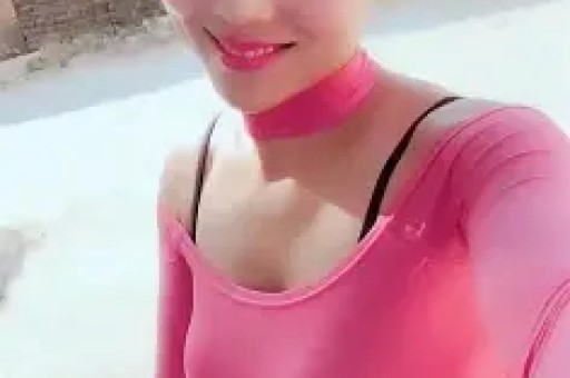 鹿晗工作室回应“与网红司晓迪恋爱”等相关信息：捏造、散布谣言等方式侵害鹿晗先生名誉均需依法承担相应的法律责任