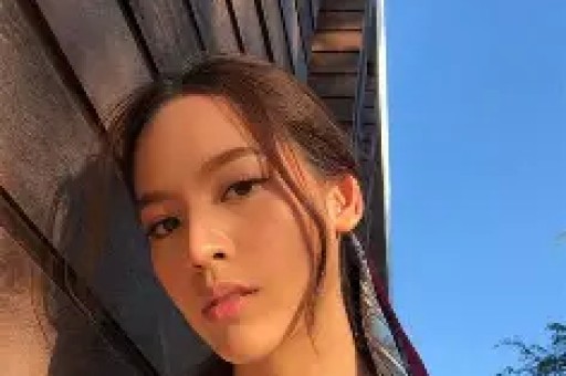 娱乐圈24小时连环瓜：闺蜜开撕、顶流塌房网友直呼吃撑了！